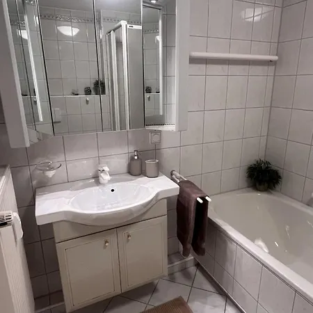 Hessenstube Am Waldrand Apartamento